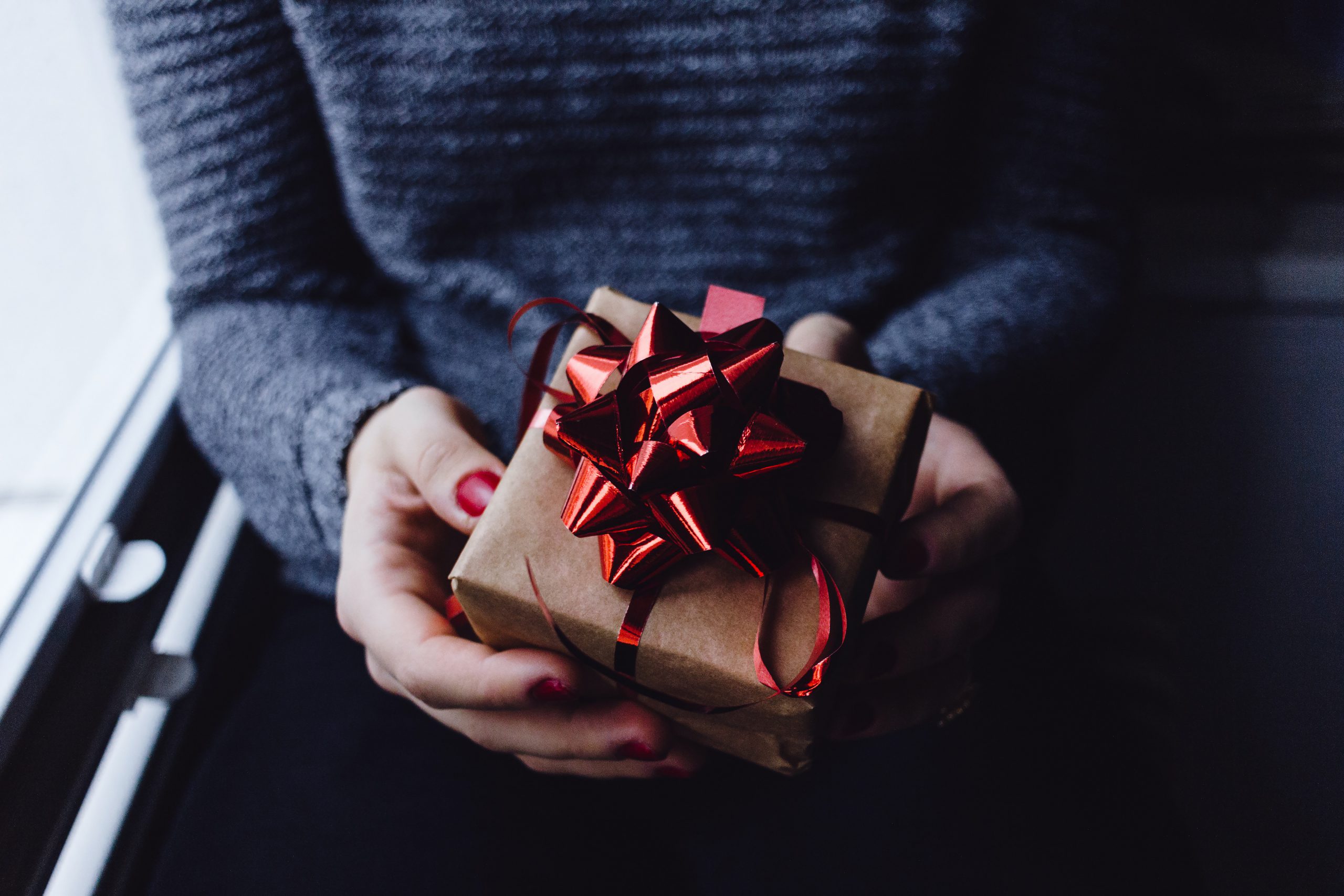 Power in small gifts: Learn why small mementos can have a broad impact